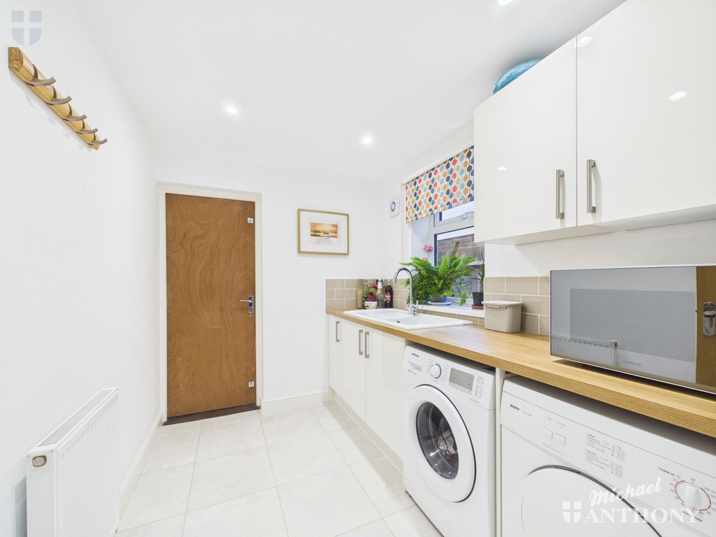 02b0c4a703c9411fb2da