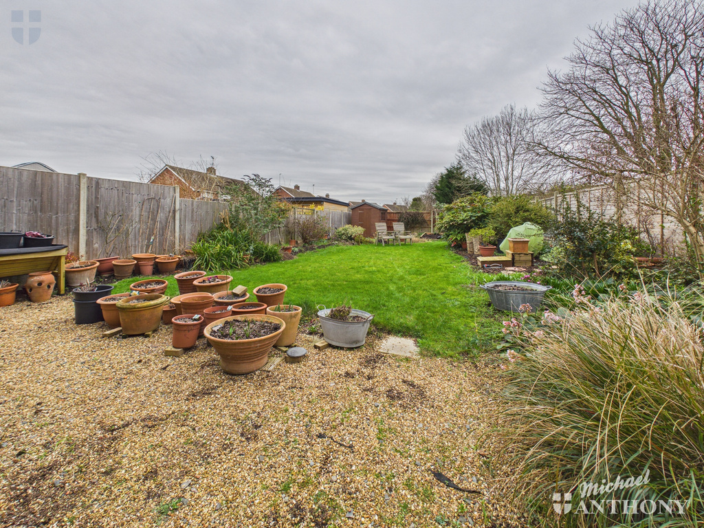 CAM03852G0-PR0556-ST