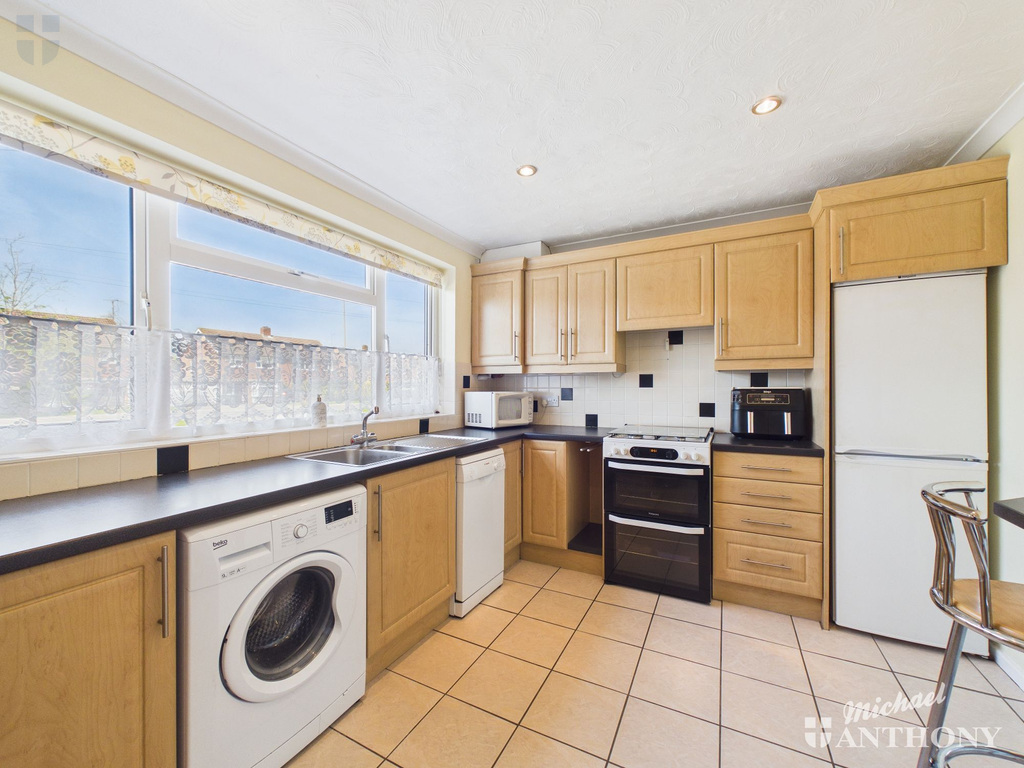 CAM03218G0-PR0975-ST