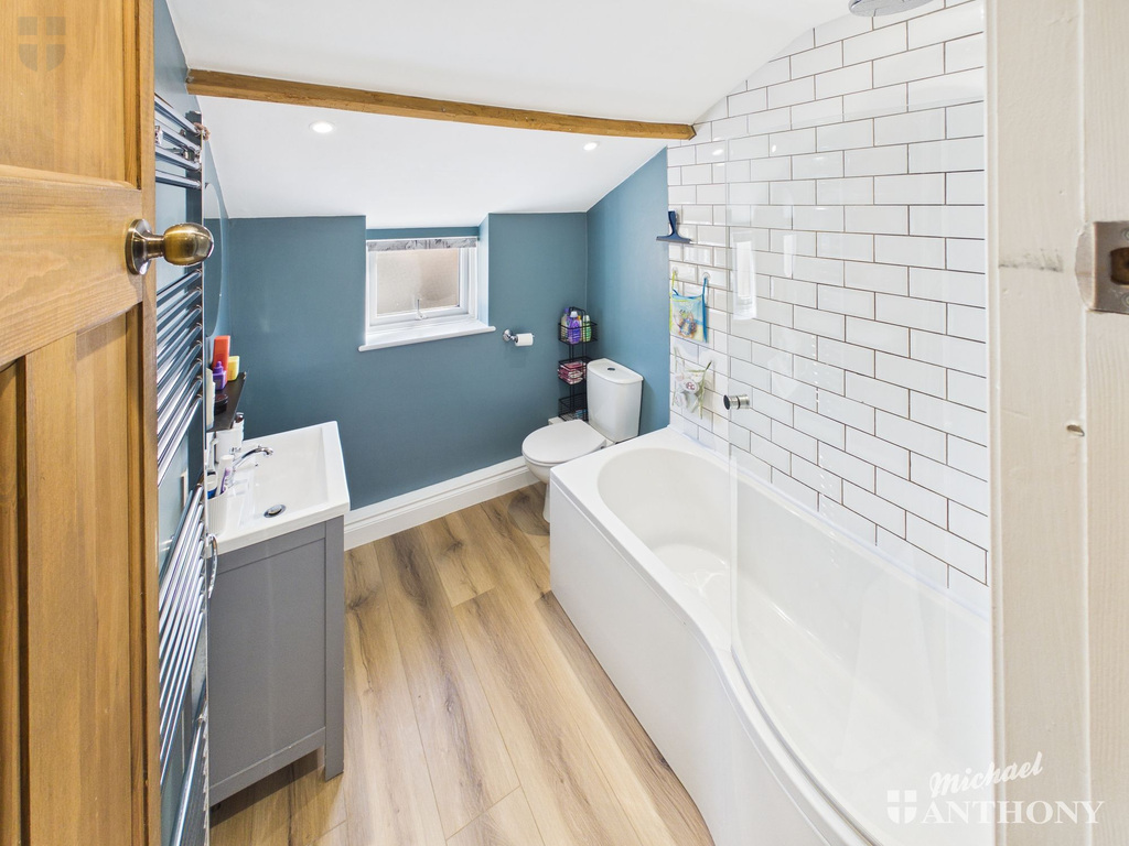 CAM03852G0-PR0589-ST