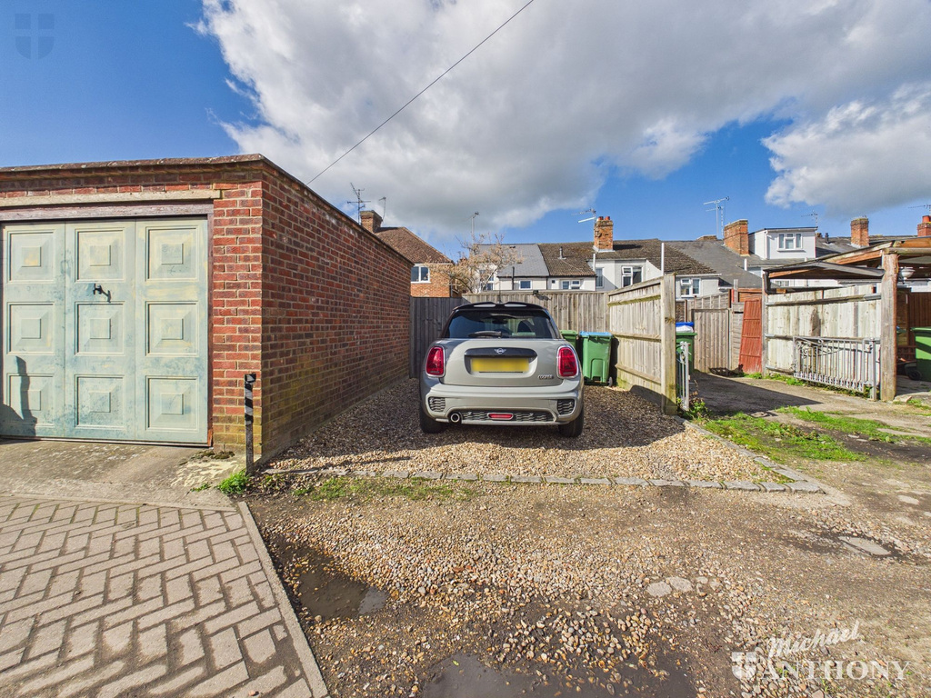 CAM03852G0-PR0589-ST