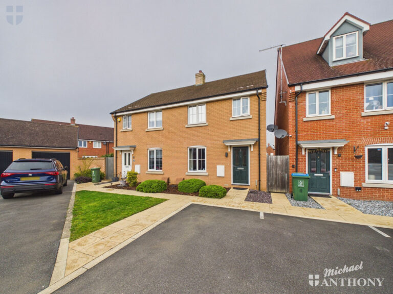 Mirabelle Close, Aylesbury Image