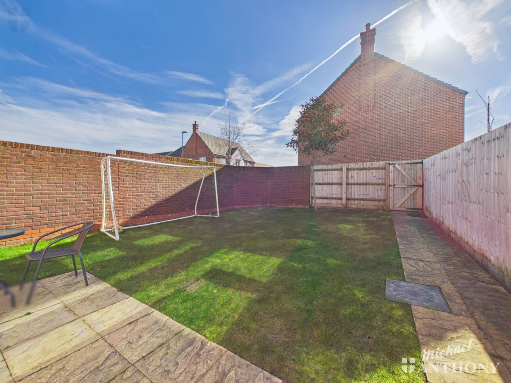 3817b3dc9eb3483d89df