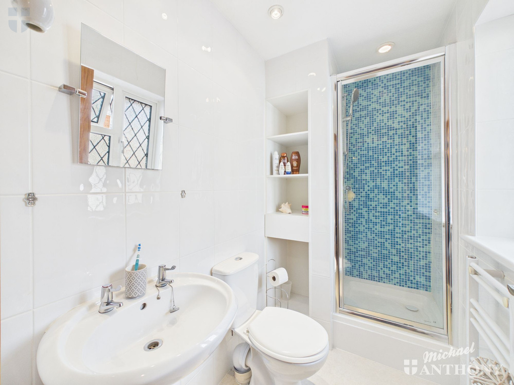 CAM03218G0-PR0946-ST