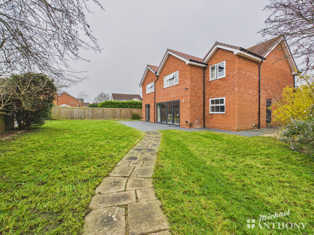 CAM03852G0-PR0583-ST