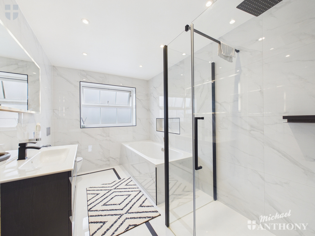 CAM03852G0-PR0583-ST