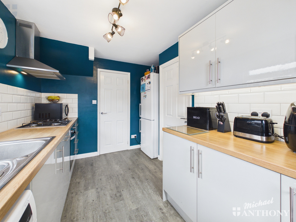 CAM03852G0-PR0655-ST