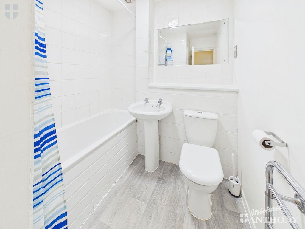 CAM03852G0-PR0607-ST