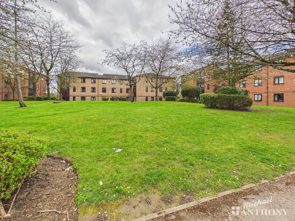 CAM03852G0-PR0607-ST