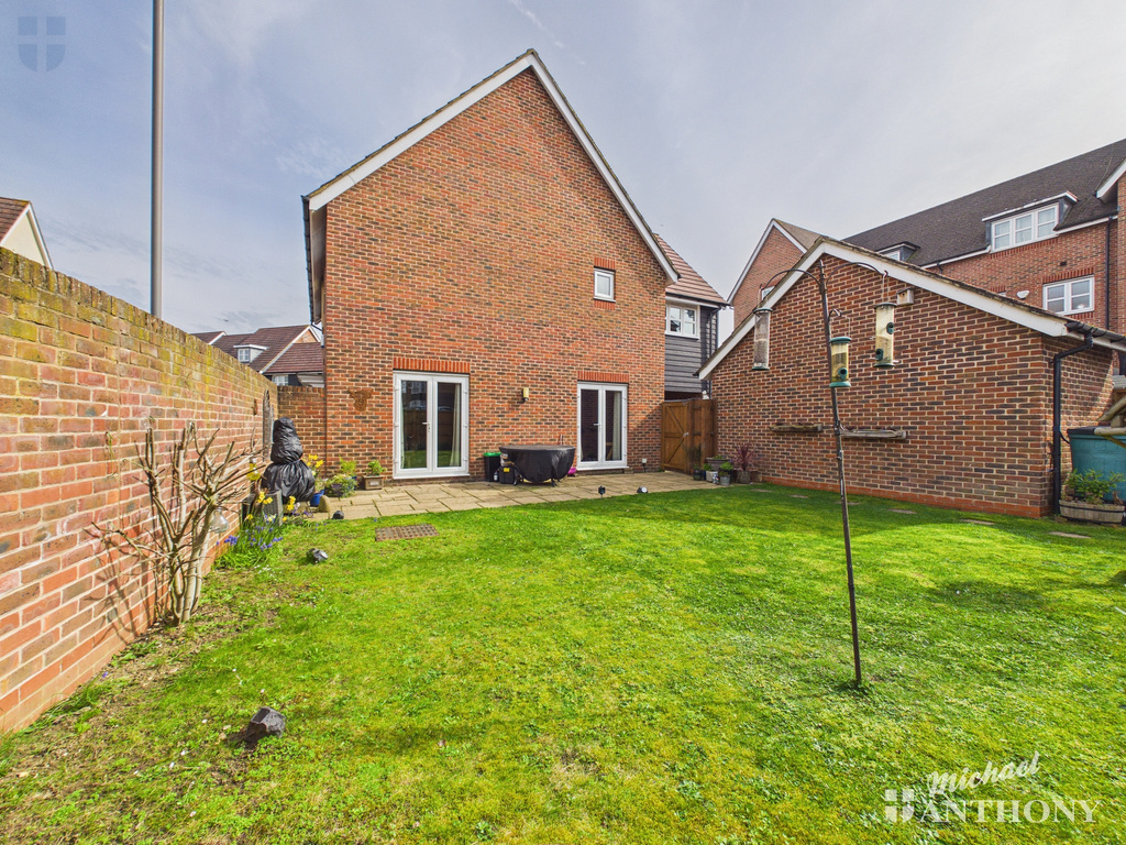 CAM03852G0-PR0598-ST