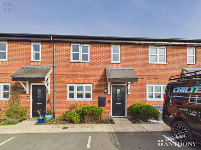 Ravel Lane, Aylesbury