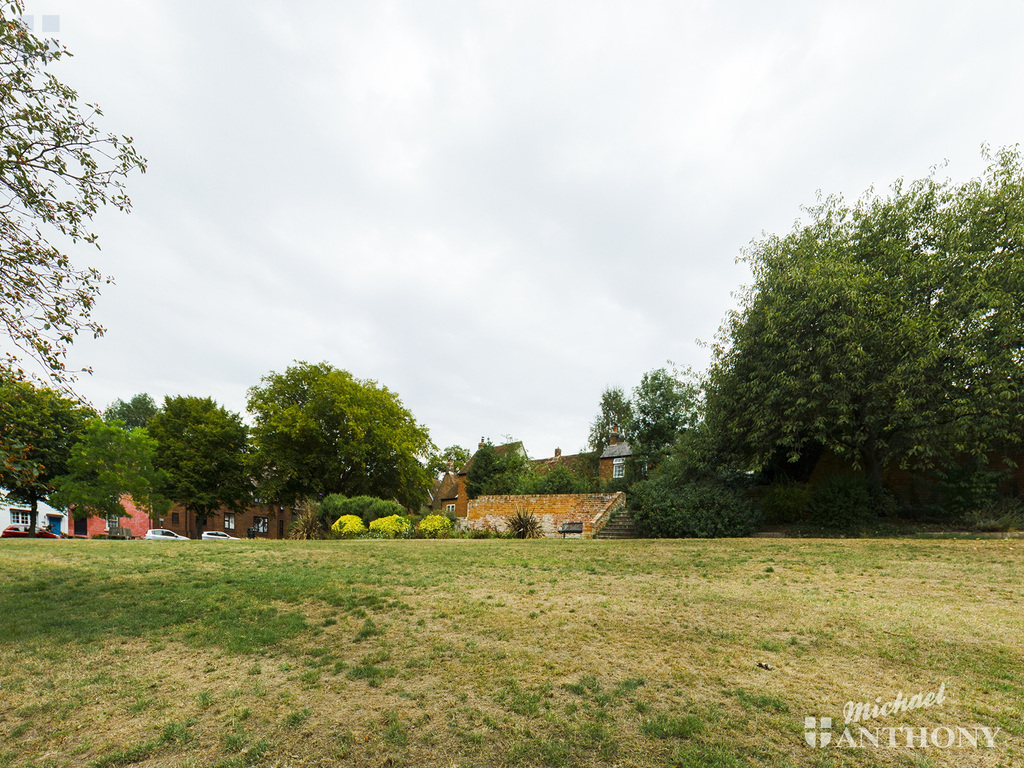 CAM00621P1-PR0310-ST