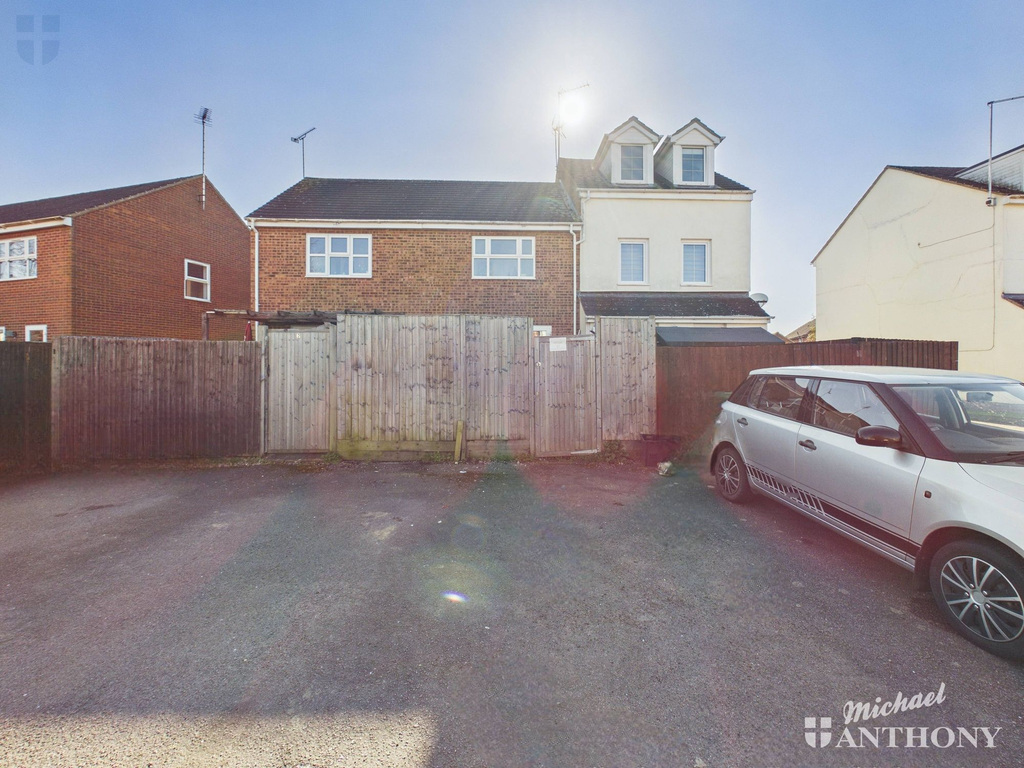 CAM03852G0-PR0595-ST