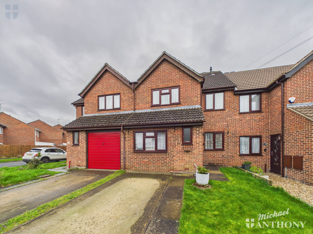 CAM03218G0-PR0963-ST