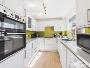 Elham Way, Aylesbury