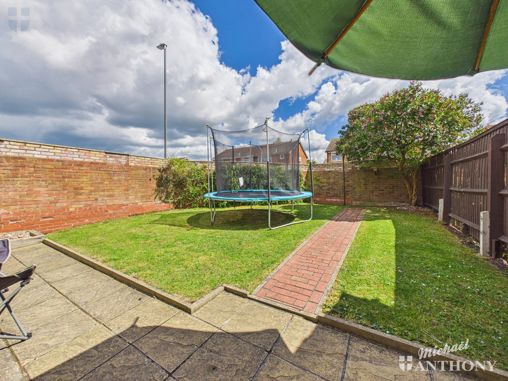 CAM03852G0-PR0660-ST