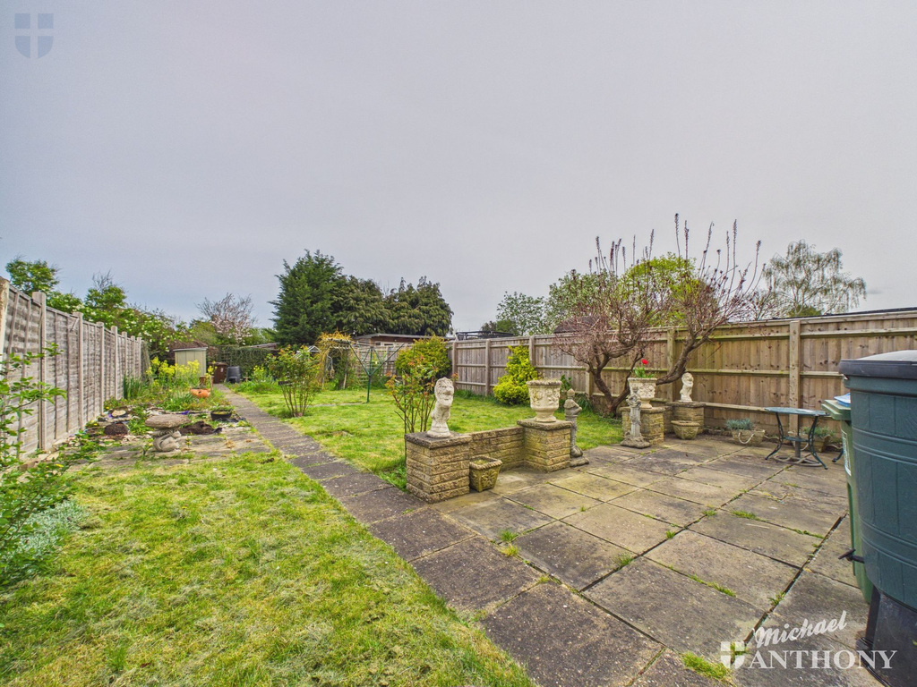 CAM03218G0-PR0979-ST