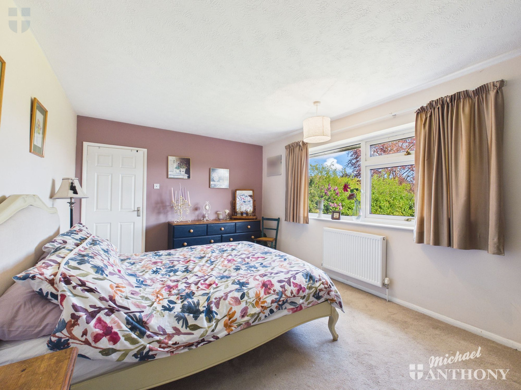 CAM03852G0-PR0635-ST