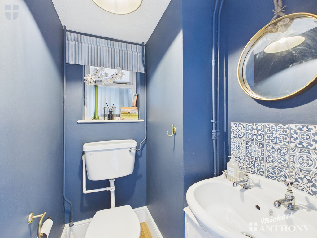 CAM03852G0-PR0635-ST