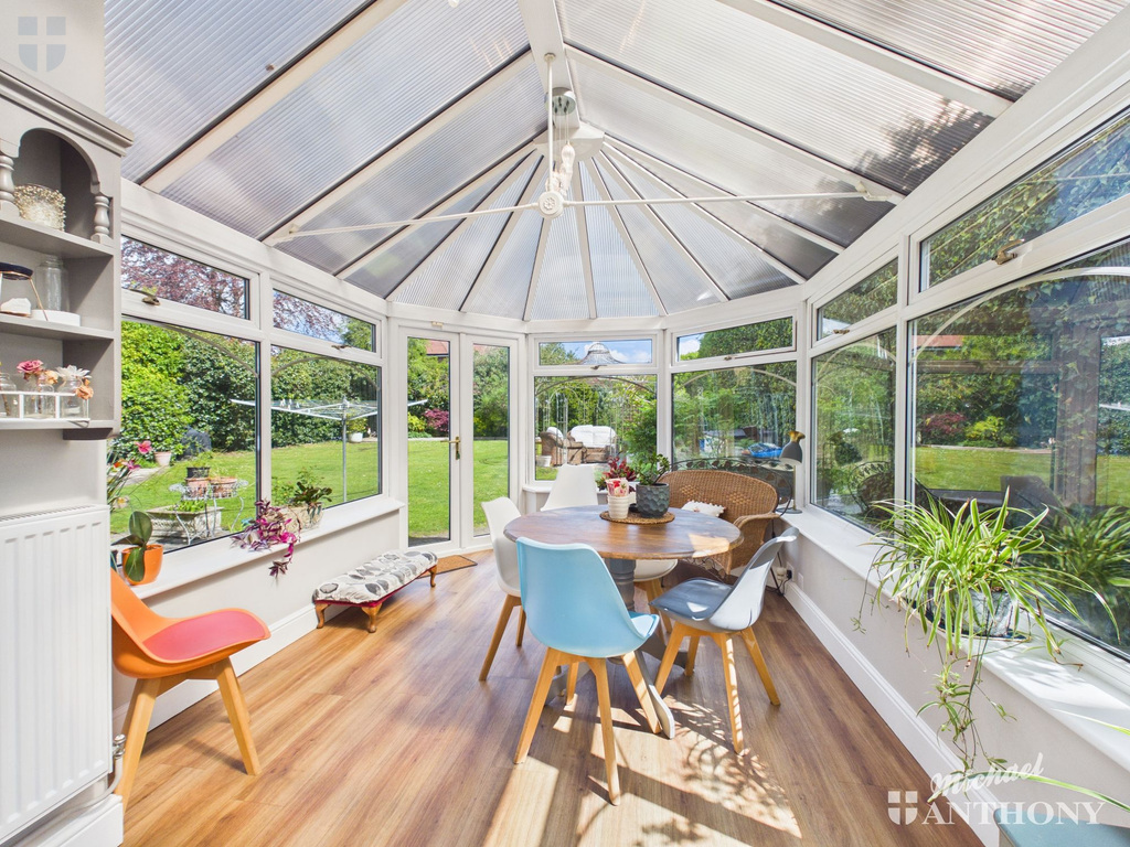 CAM03852G0-PR0635-ST