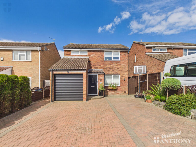 Thackeray End, Aylesbury Image