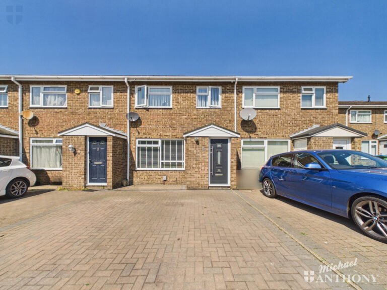 Elm Farm Road, Aylesbury Image