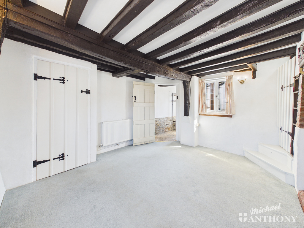 CAM03852G0-PR0639-ST