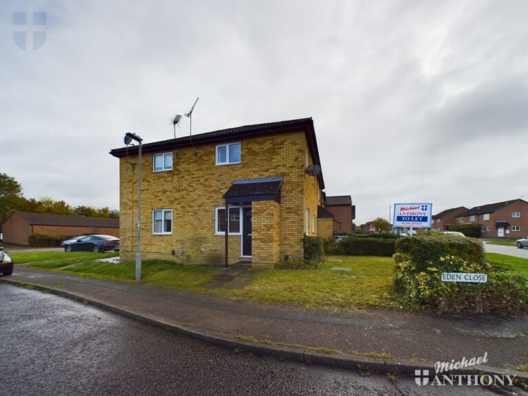 Eden Close, Aylesbury, Buckinghamshire