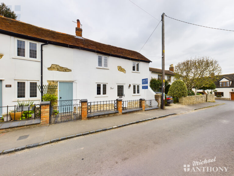 Southend, Haddenham