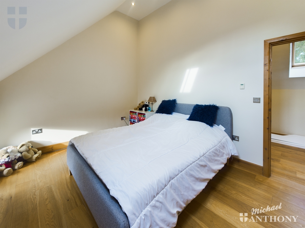 CAM01064G0-PR0110-ST