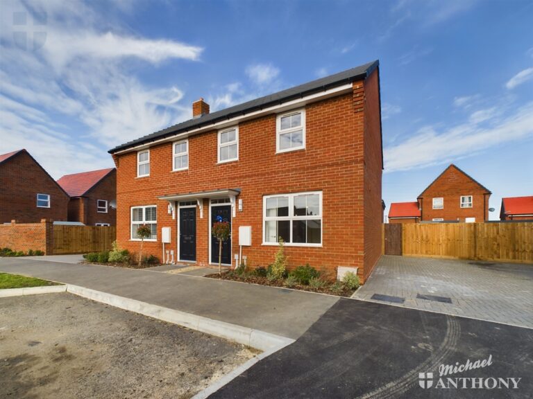 Rustic Street, Broughton, Kingsbrook