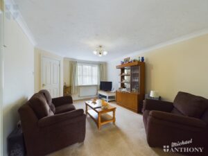 Windmill Close, Fairford Leys