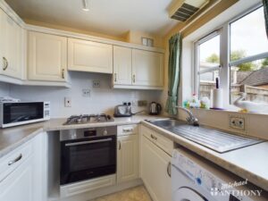 Windmill Close, Fairford Leys