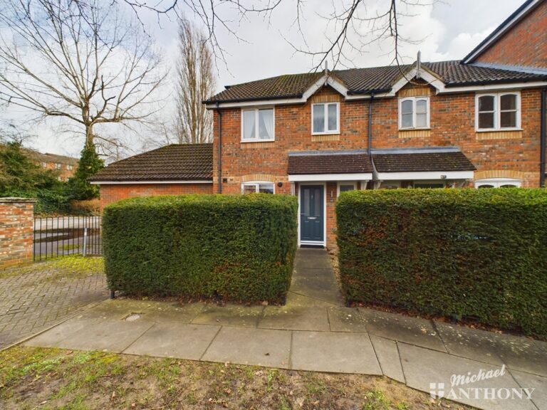 Whitehead Way, Aylesbury, Buckinghamshire