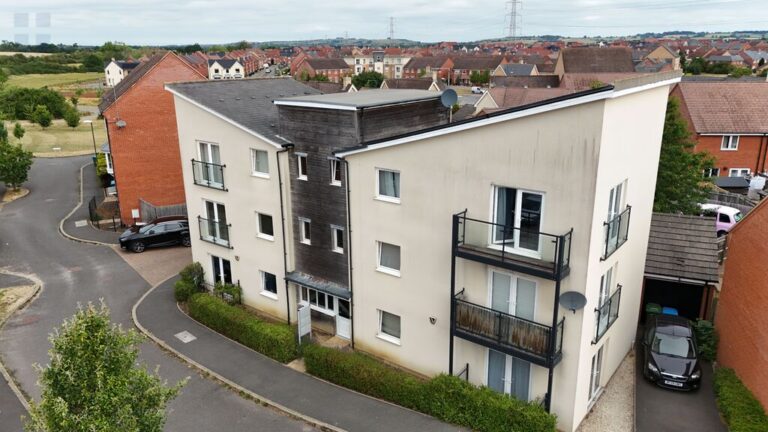 The Warren, Aylesbury Image