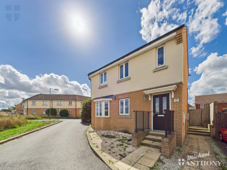 Upende, Aylesbury, Buckinghamshire Image