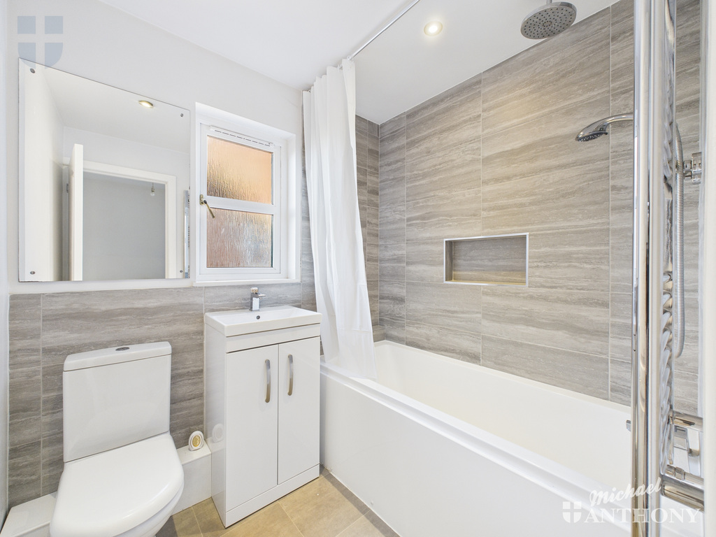 CAM03218G0-PR0808-ST