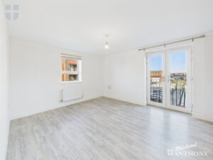 Kingsbrook Basin, Kingsbrook, Aylesbury, Buckinghamshire