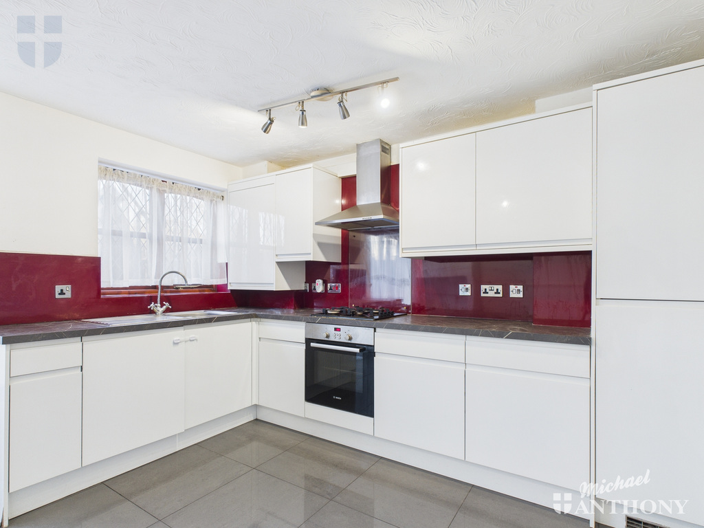 CAM03218G0-PR0883-ST