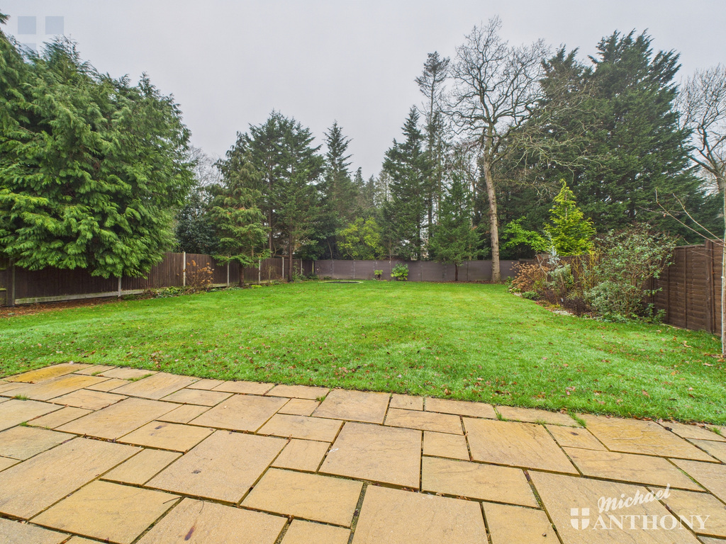 CAM03218G0-PR0861-ST