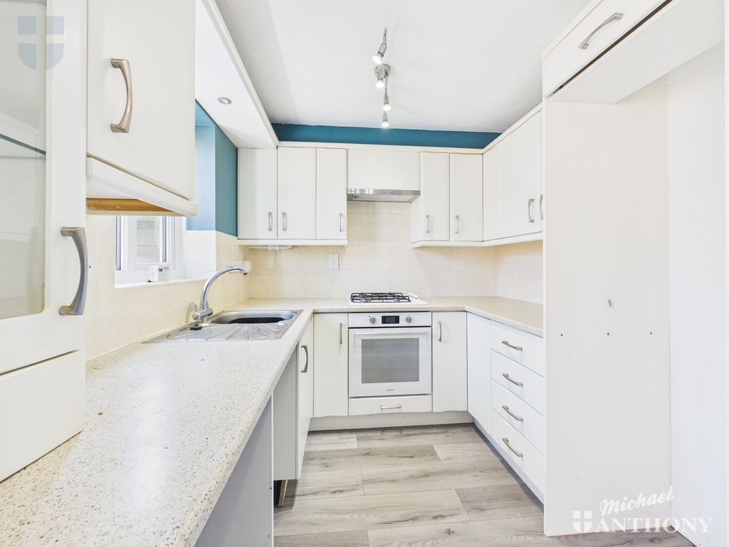 CAM03852G0-PR0602-ST