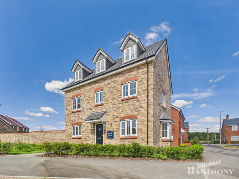 Gault Way, Leighton Buzzard Image