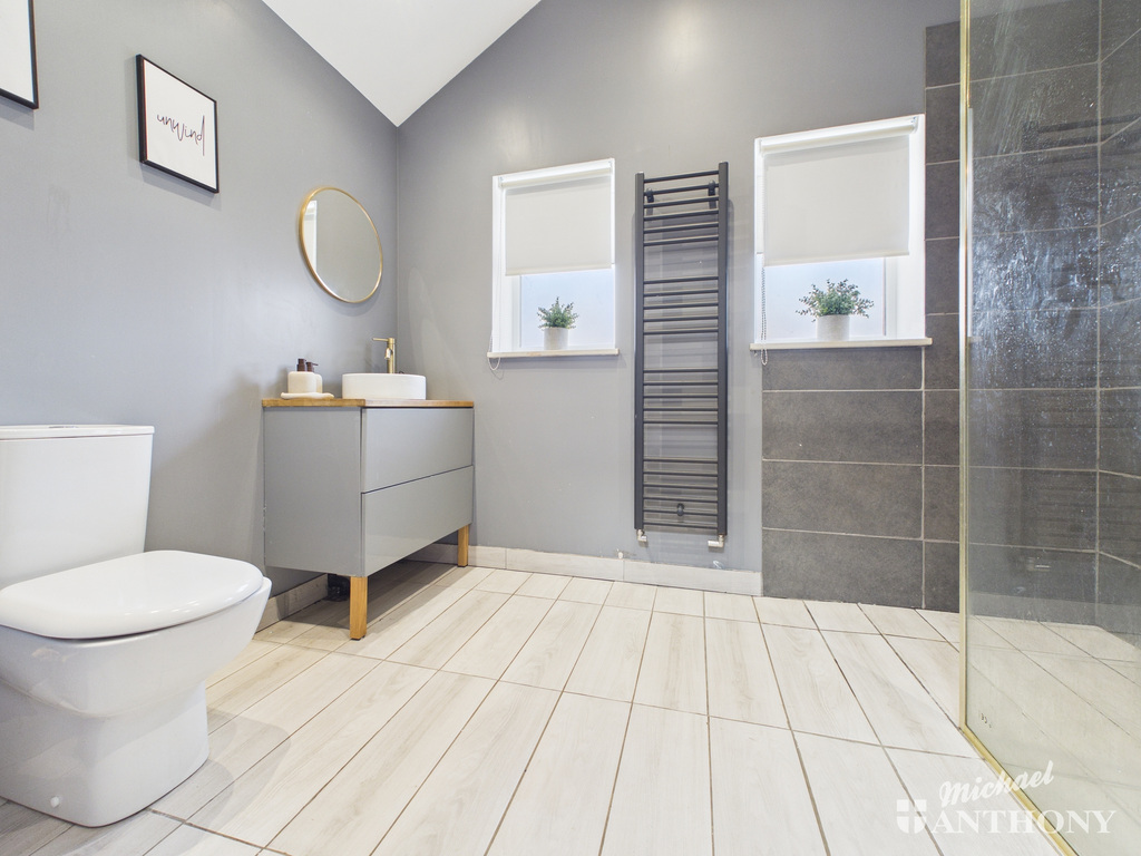 CAM02773G0-PR0404-ST