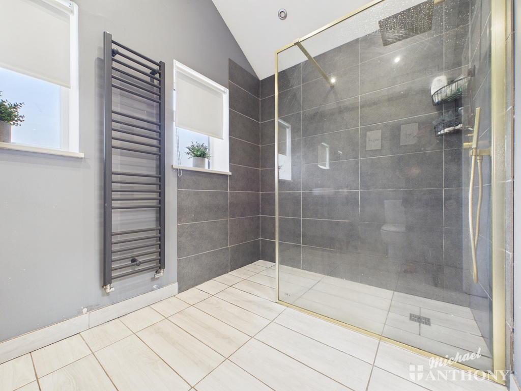 CAM02773G0-PR0404-ST