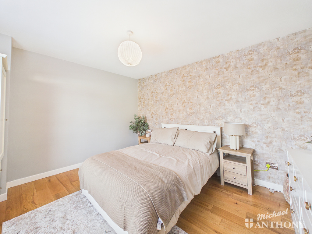 CAM02773G0-PR0404-ST