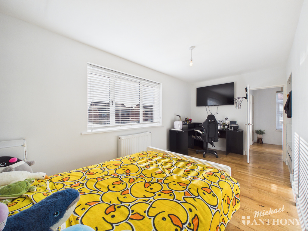 CAM02773G0-PR0404-ST