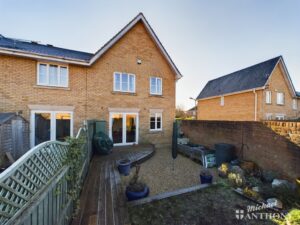 Windsor Road, Pitstone
