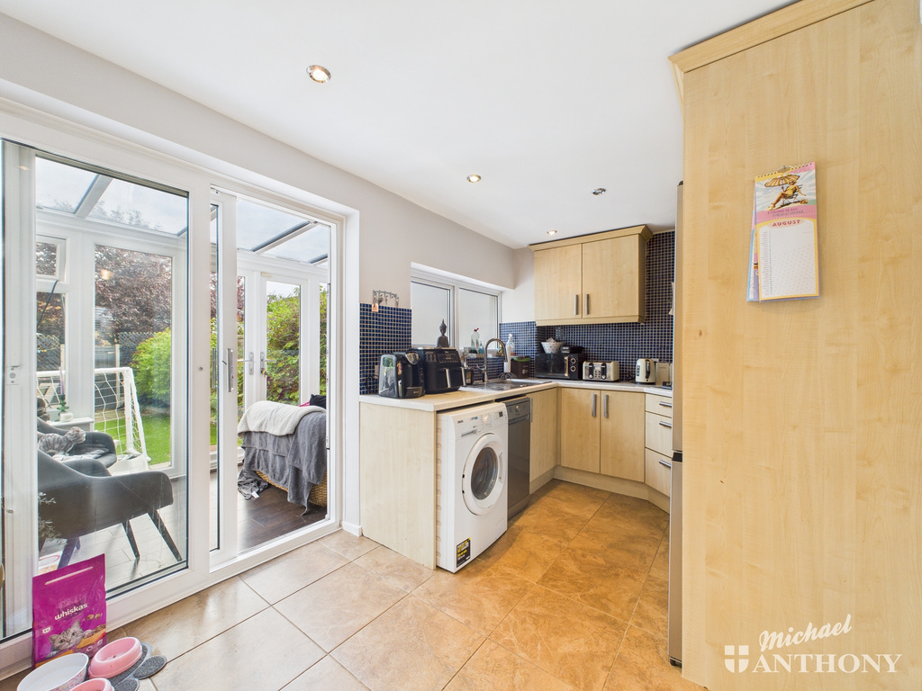 CAM02773G0-PR0355-ST