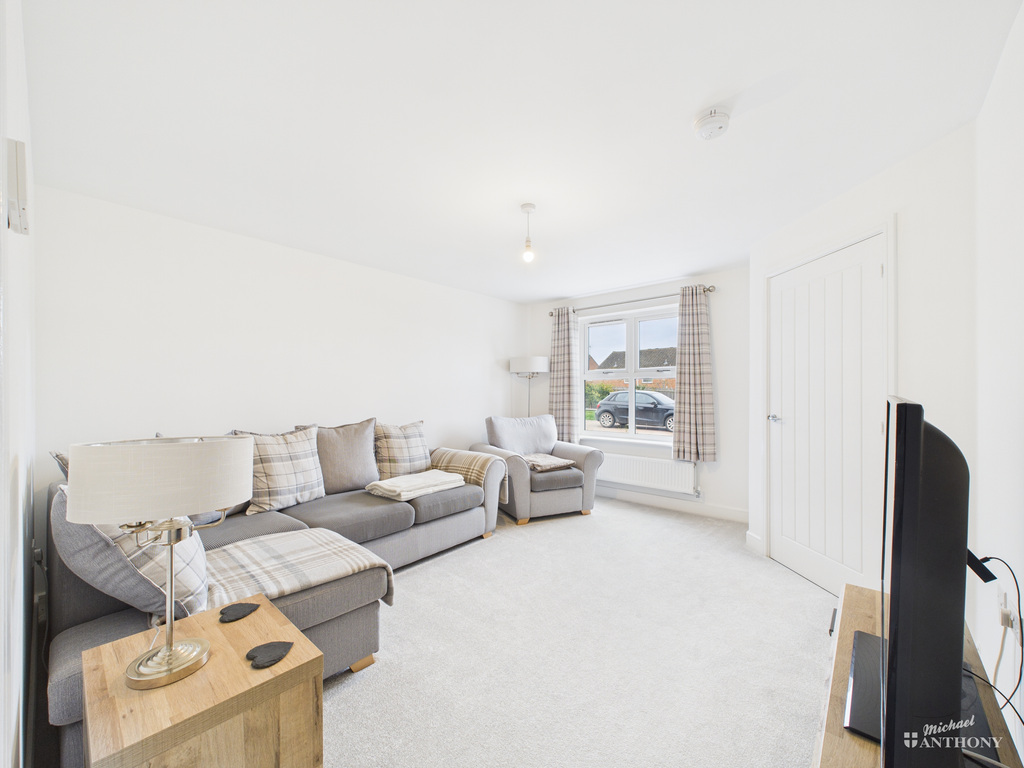 CAM02773G0-PR0369-ST