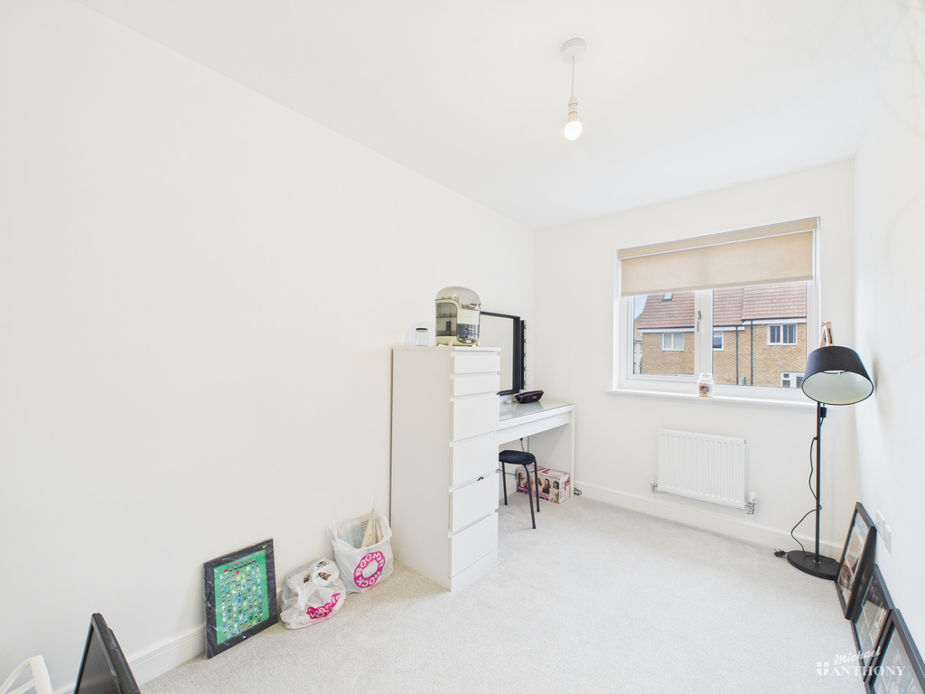 CAM02773G0-PR0369-ST